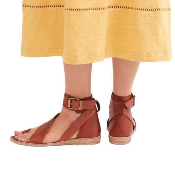 Free People Vale Boot Sandals Mahogany 39.5 NWT - Picture 3 of 16